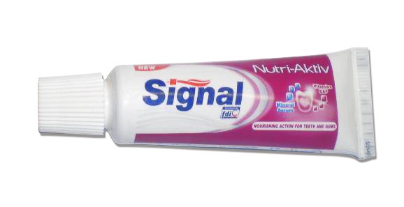 Signal ZP 16ml Nutri Aktiv | Kosmetické a dentální výrobky - Dentální hygiena - Zubní pasty Signal ZP 16ml Nutri Aktiv | Kosmetické a dentální výrobky - Dentální hygiena - Zubní pasty